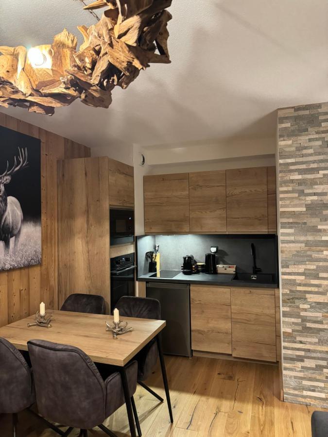 Cocon Au Coeur De Chamonix Avec Parking Gratuit Apartment Екстериор снимка